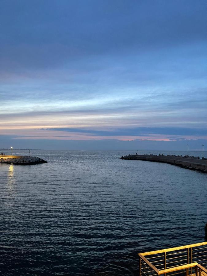 La Finestra Sul Mare Apartment Giovinazzo Exterior photo